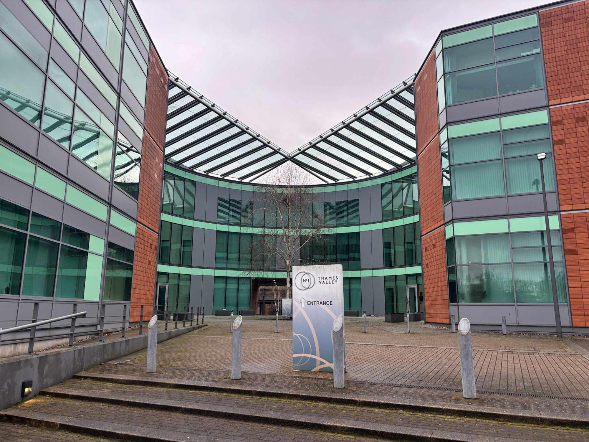 Modern Studio In Bracknell With Free Parking 외부 사진